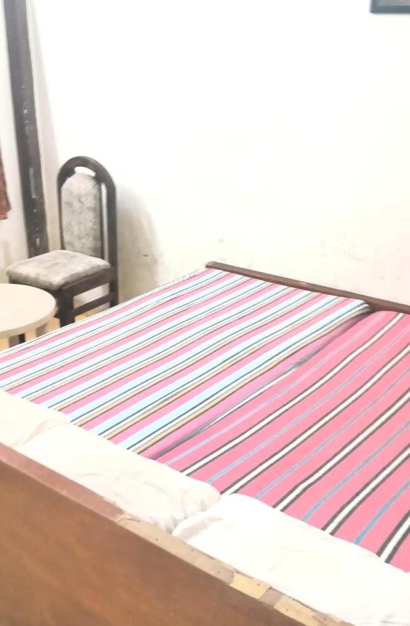 Gandhi Ganaga Guest House Varanasi Eksteriør billede